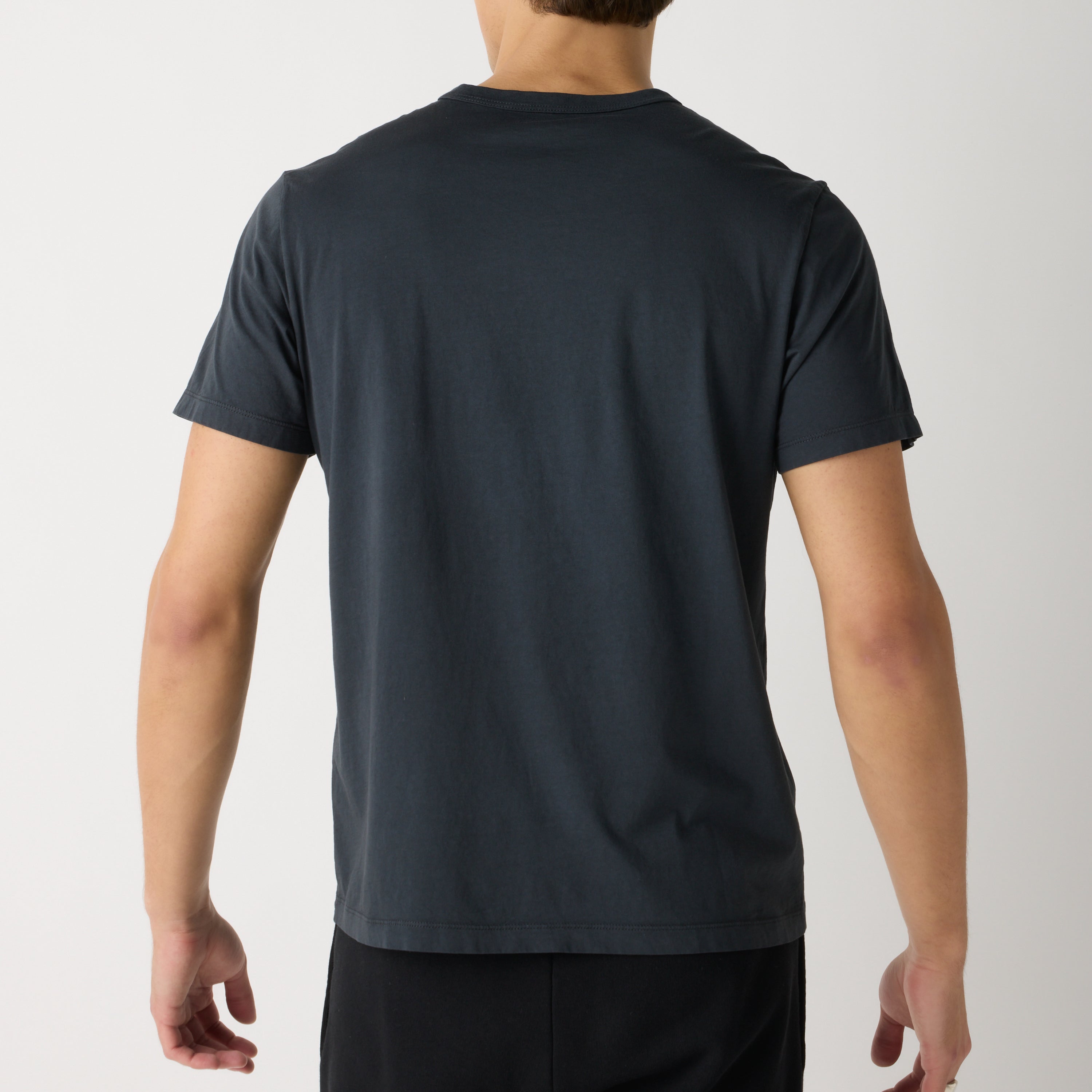 1668 SEAN'S FITTED TEE