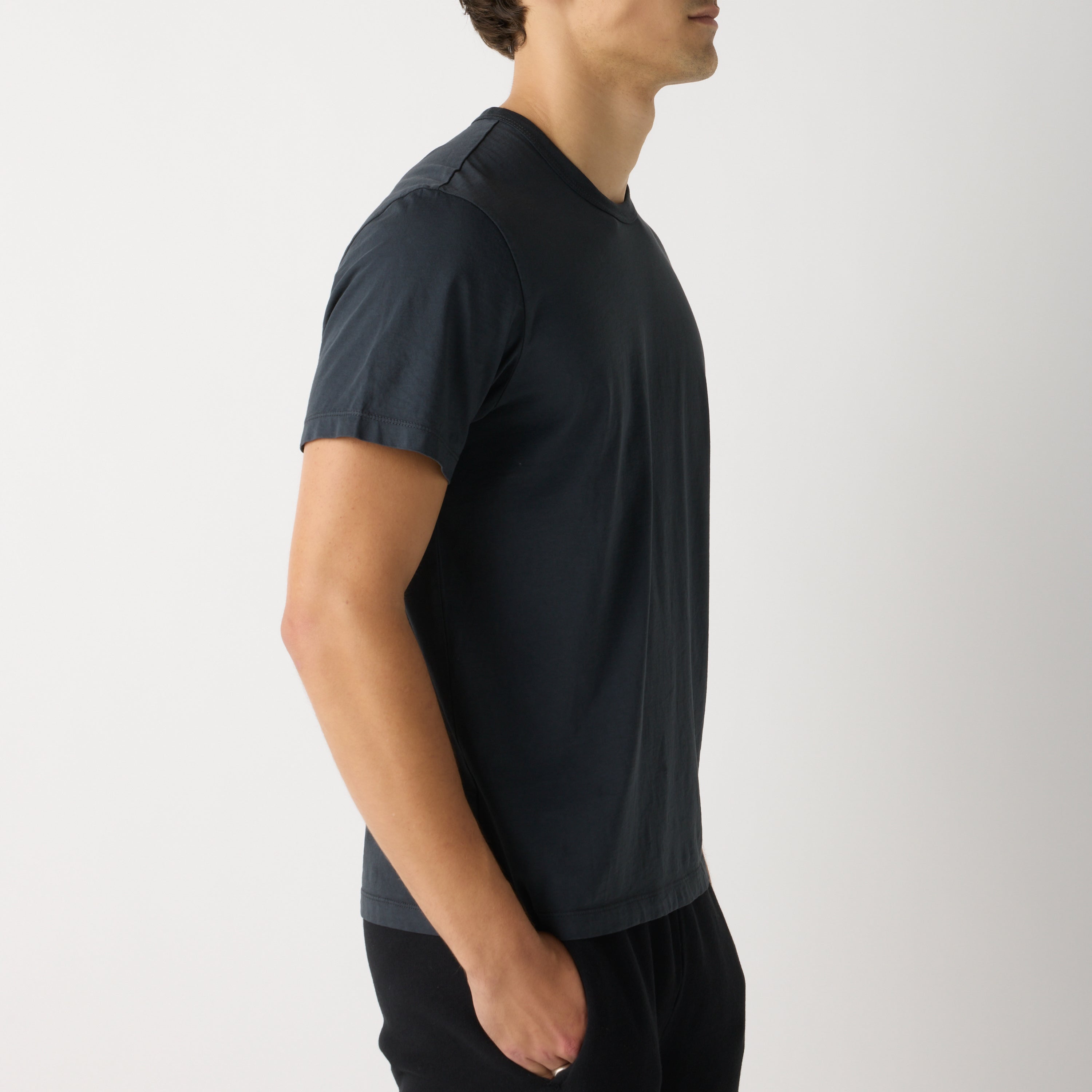 1668 SEAN'S FITTED TEE
